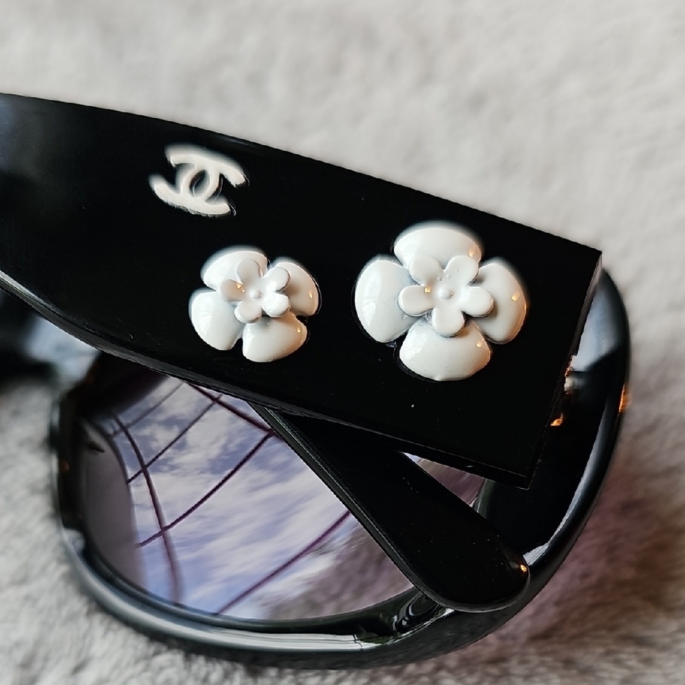 CHANEL Black and Purple Sunglasses - Picture 9 of 11